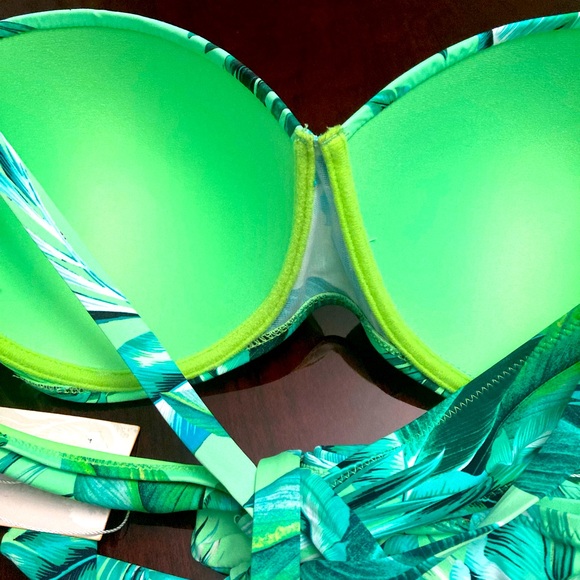 NWT Coastal Waves Bikini - Picture 2 of 6